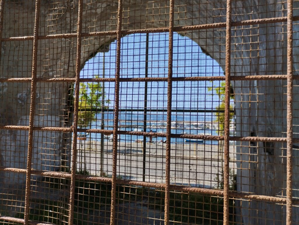 Porta del Mare di Filomena Fiordoro